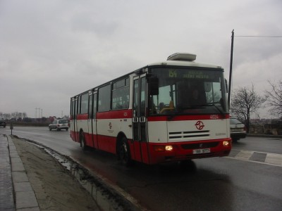 Karosa B951 na lince 154 u zastávky Sídliště Petrovice. 28.3.2006